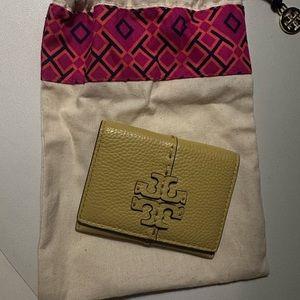 Tory Burch Card Holder + Dust bag